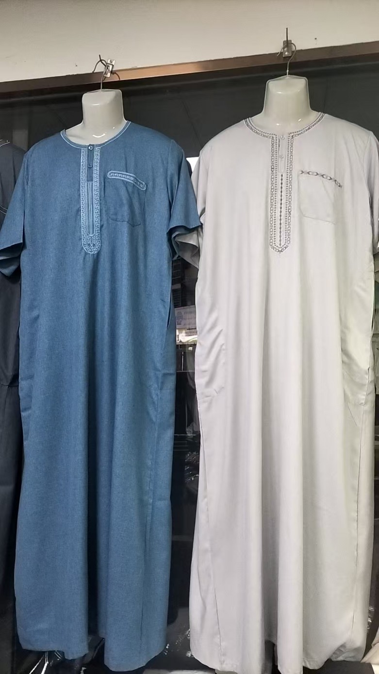 Arab robe
